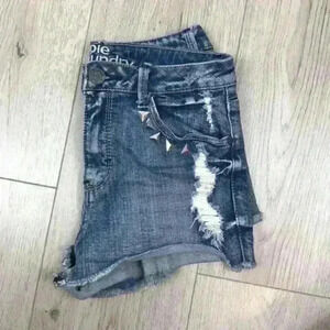 Hippie Laundry Studded Shorts Size 7